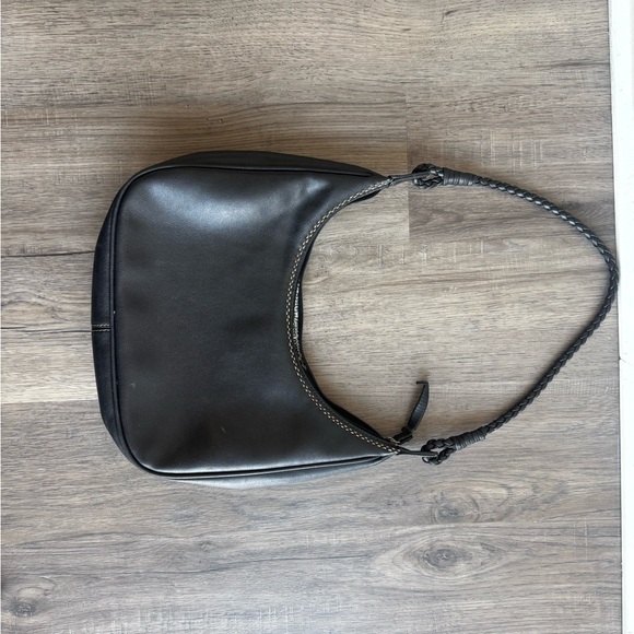 Classic Black Shoulder Bag with Braided Strap - Picture 9 of 9